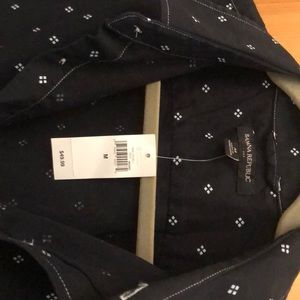 New men’s casual button down shirt